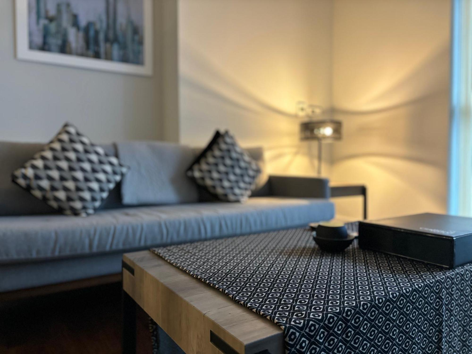 Collection No9 Harbour Way Apartment Londra Exterior foto