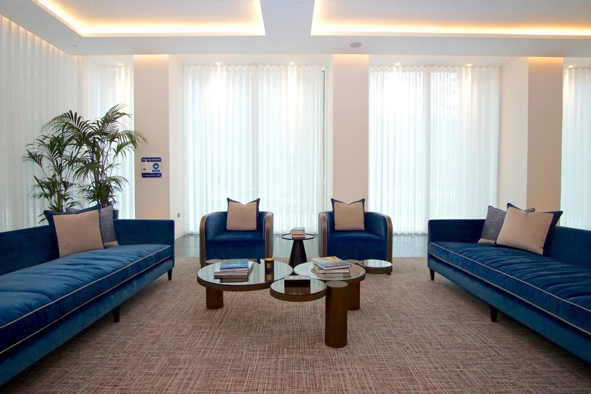 Collection No9 Harbour Way Apartment Londra Exterior foto